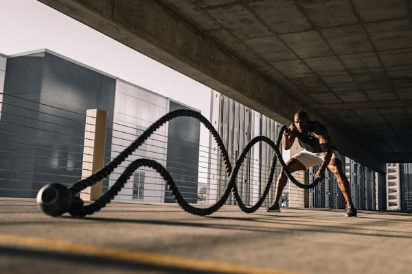 2026世界杯阿根廷国家队官方宣传照：梅西带领球队在训练场